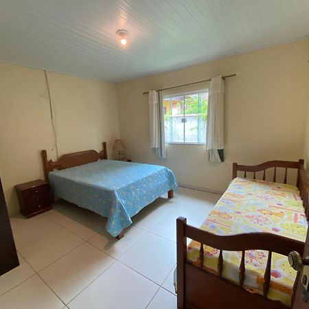 Lumiar Casa Solar Churrasqueira Com 3 Quartos Sendo Um Suite Arejada, Jardim A 700M Do Centro Luaran gambar