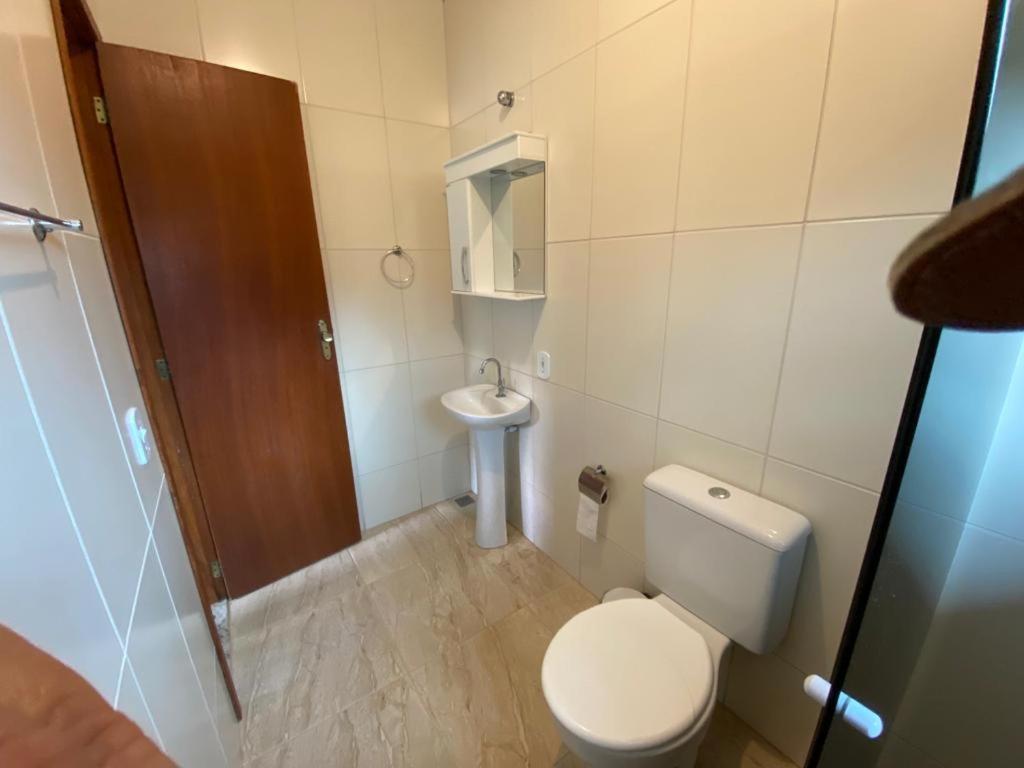 Lumiar Casa Solar Churrasqueira Com 3 Quartos Sendo Um Suite Arejada, Jardim A 700M Do Centro Luaran gambar